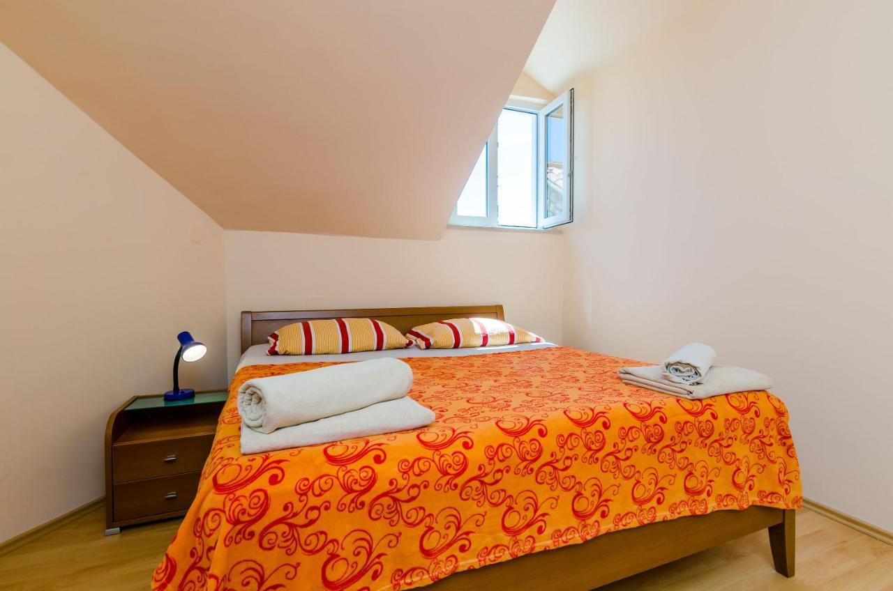Apartments Zanetic ซาตอน ภายนอก รูปภาพ