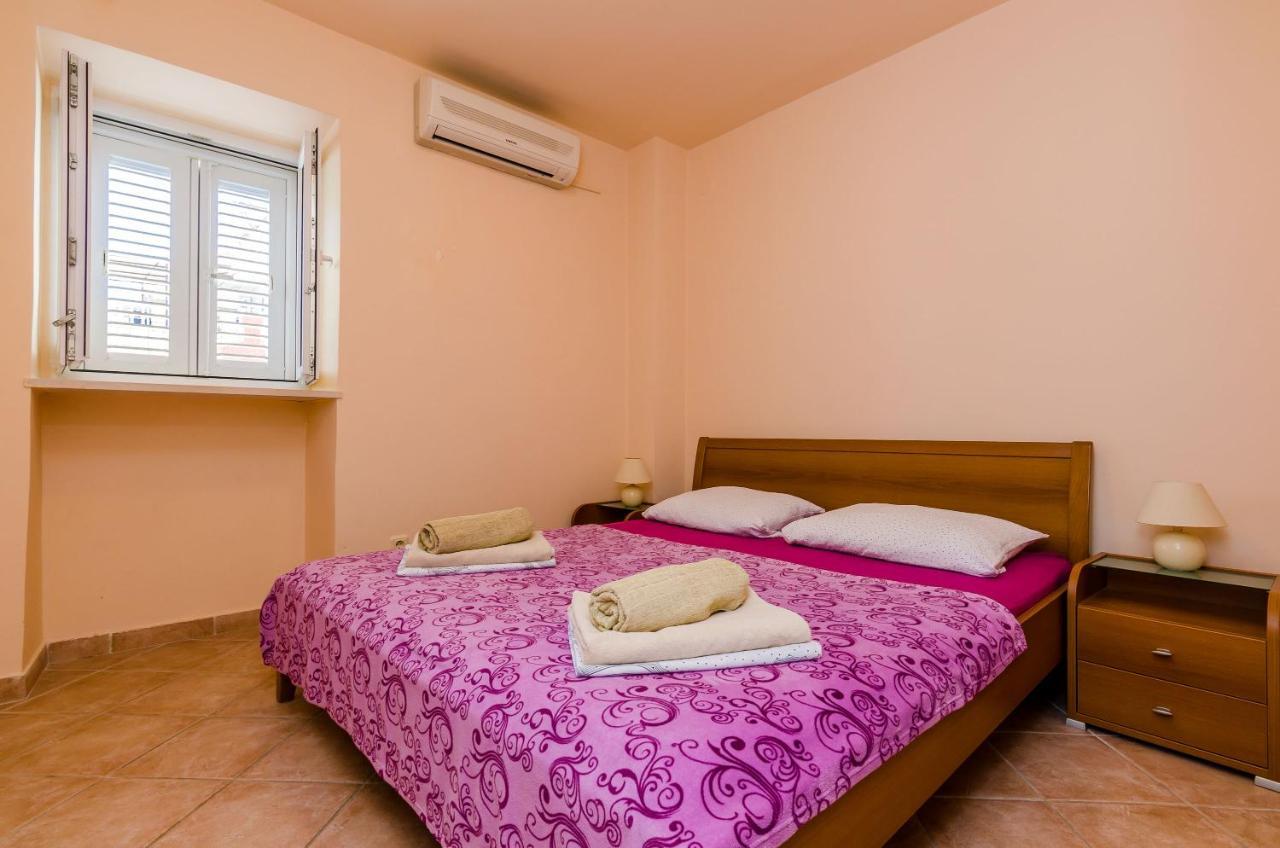 Apartments Zanetic ซาตอน ภายนอก รูปภาพ